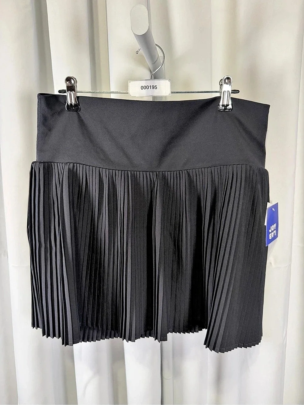 JoyLab Built-In Shorts Pleated Mini Skirt Black Large NWT